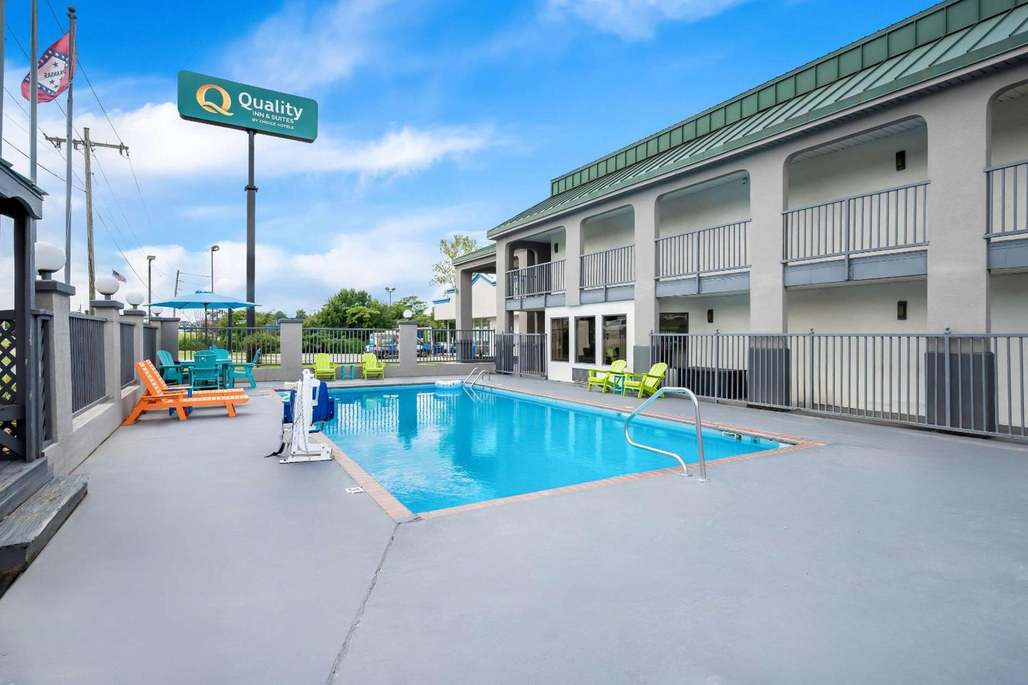Quality Inn & Suites Monticello Ngoại thất bức ảnh