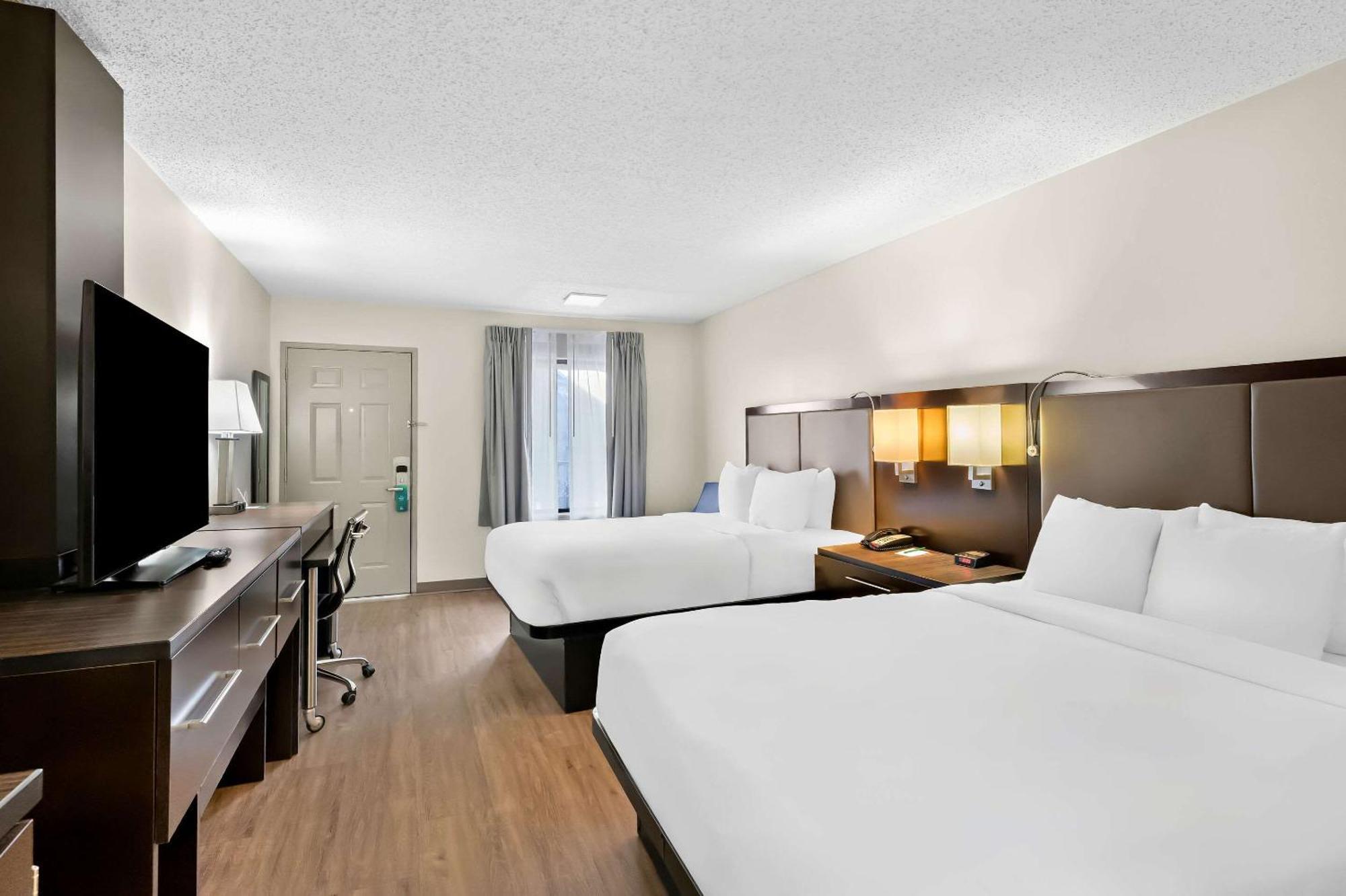 Quality Inn & Suites Monticello Ngoại thất bức ảnh